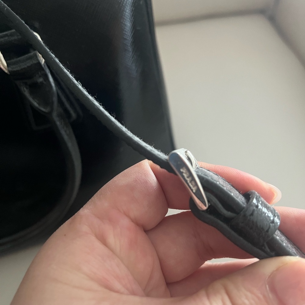 Prada Saffiano Galleria handbag - patent leather - Picture 8 of 15